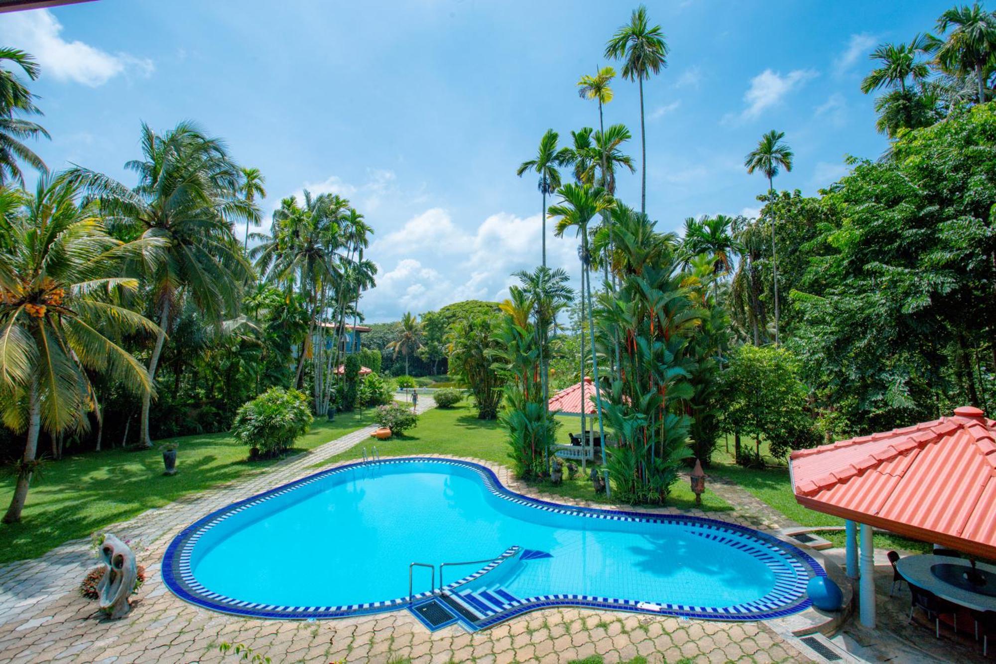 בנטוטה Ayubowan Swiss Lanka Bungalow Resort מראה חיצוני תמונה